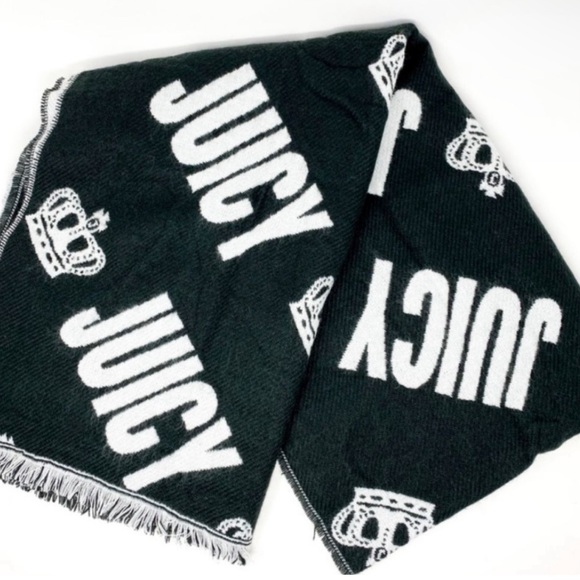 Juicy Couture soft acrylic logo cold weather knit scarf/wrap black & white NWT! - Picture 3 of 6